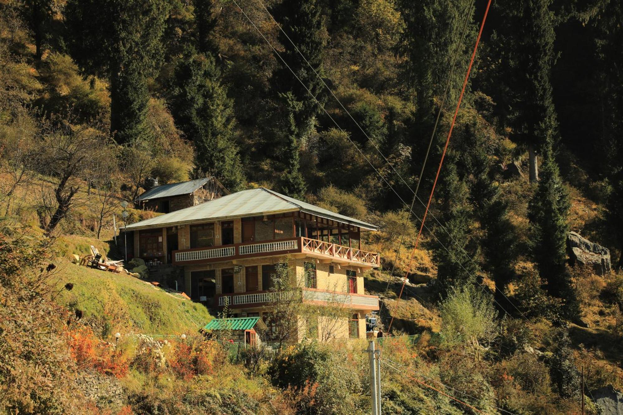 Odin Hostel Shoja Exterior photo